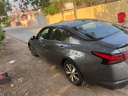 نيسان ألتيما